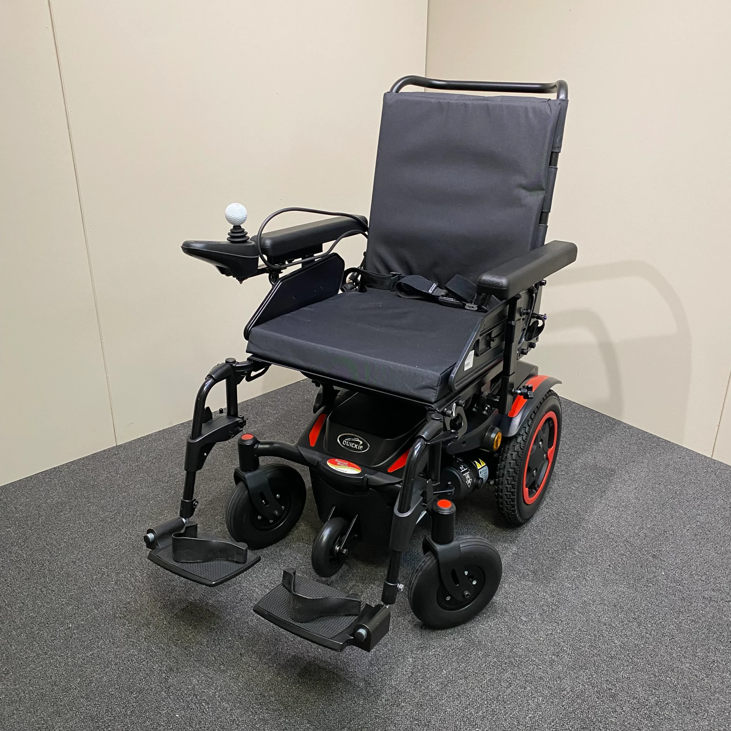 used sunrise quickie q100 r power wheel chair used sunrise quickie q100 r power wheel chair