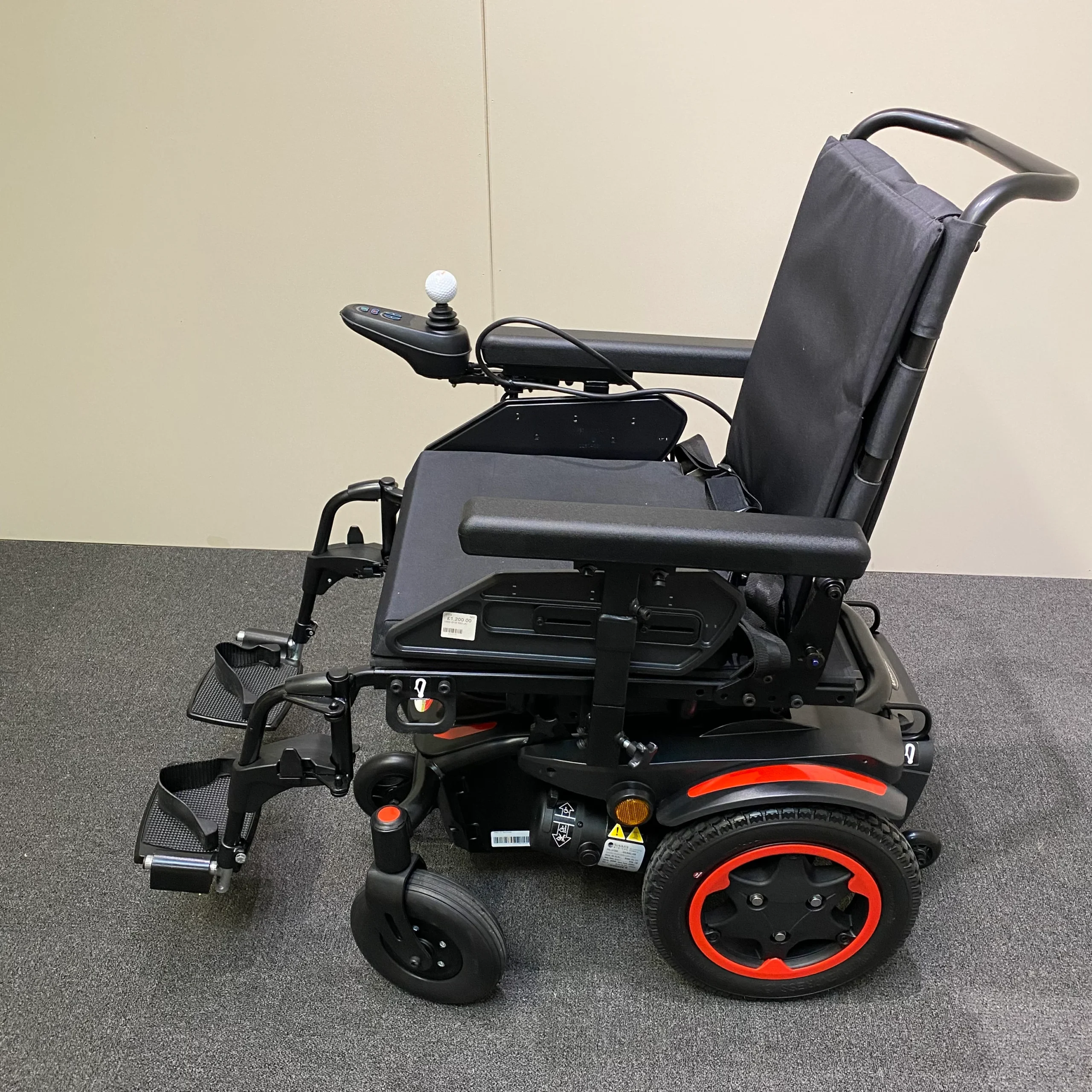 used sunrise quickie q100 r power wheel chair used sunrise quickie q100 r power wheel chair